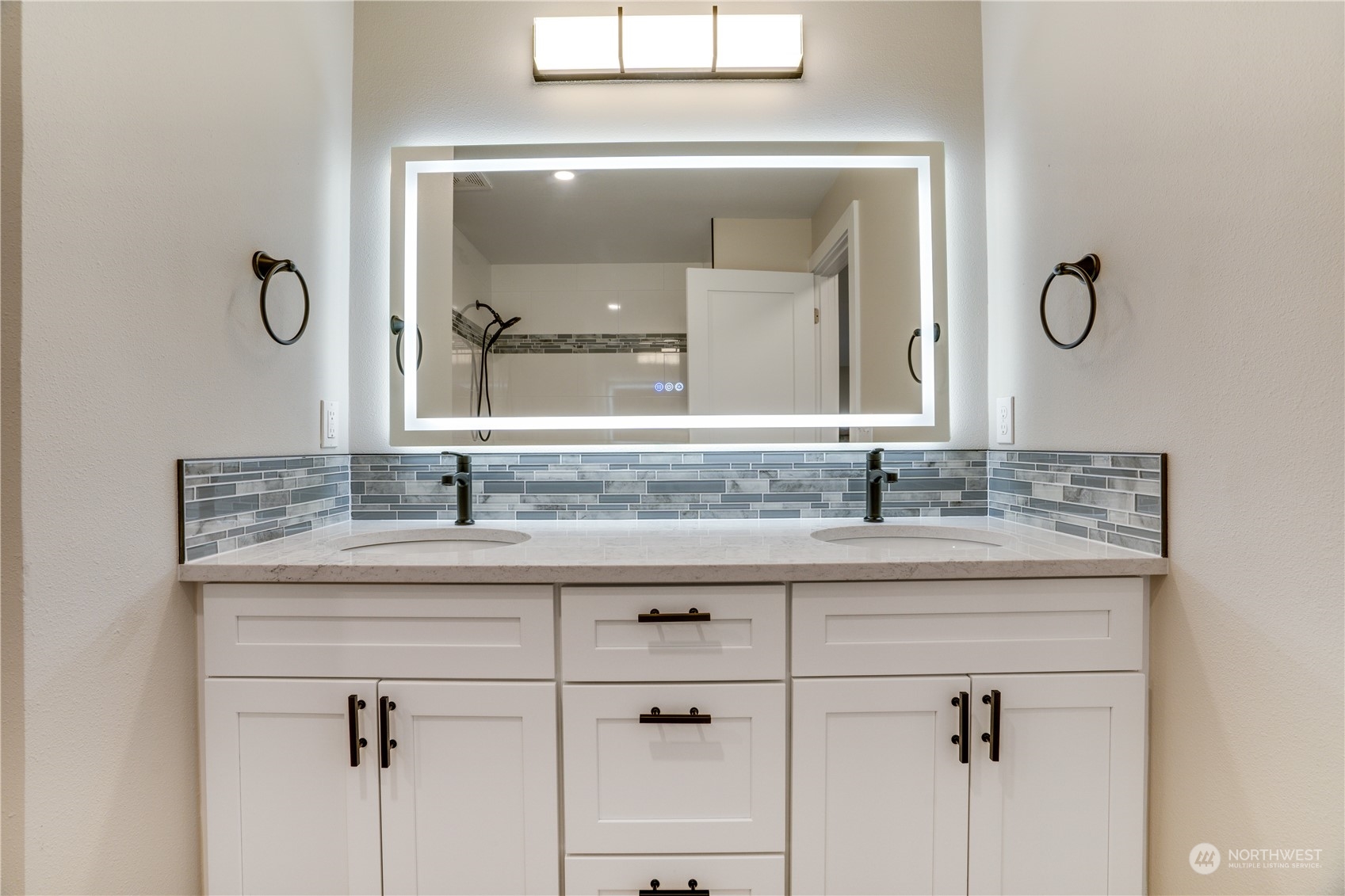 4133 Ridge Road West University Place, WA 98466 - Photo 16 of 36 Gallery Image 16