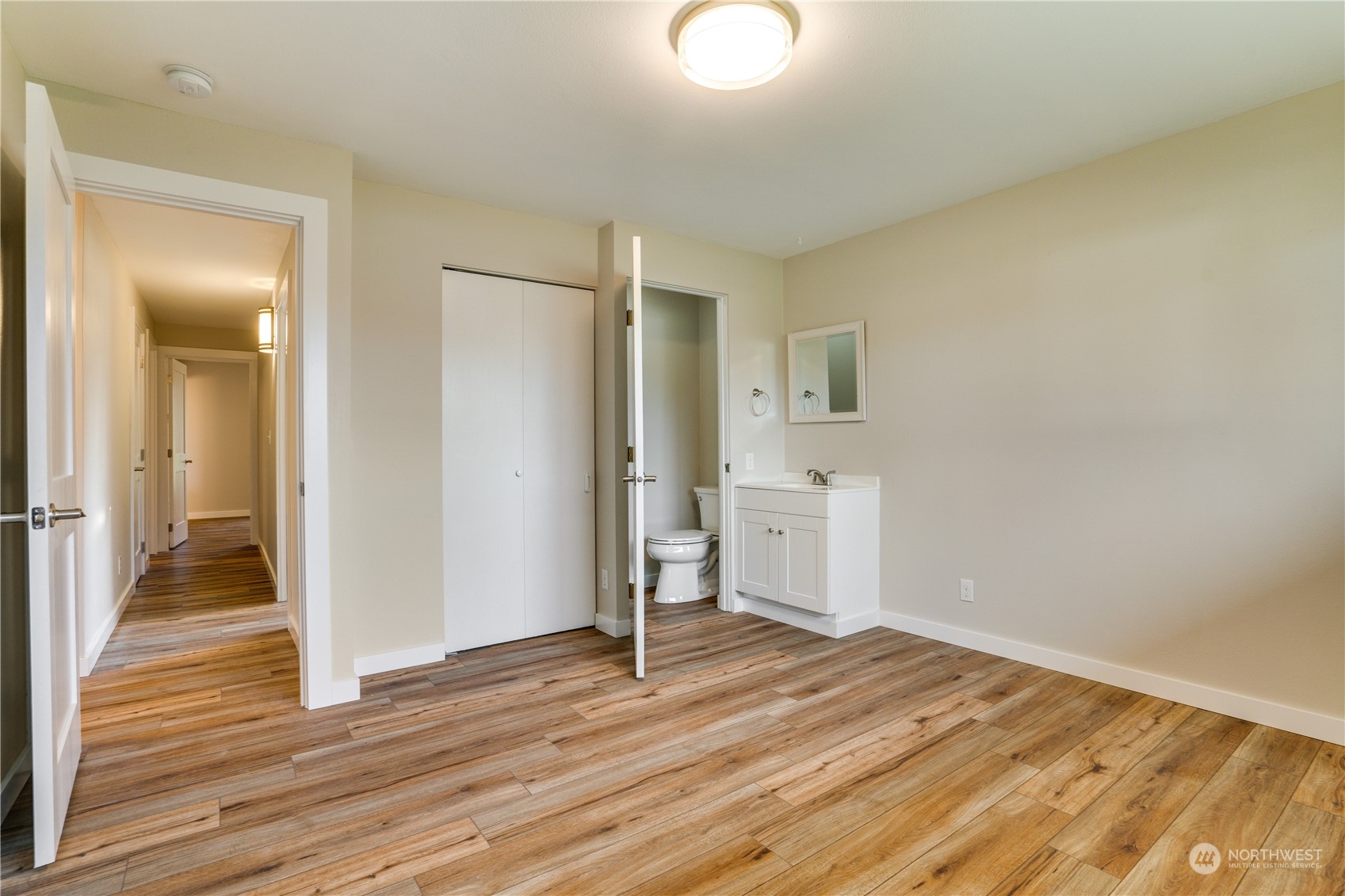 4133 Ridge Road West University Place, WA 98466 - Photo 19 of 36 Gallery Image 19