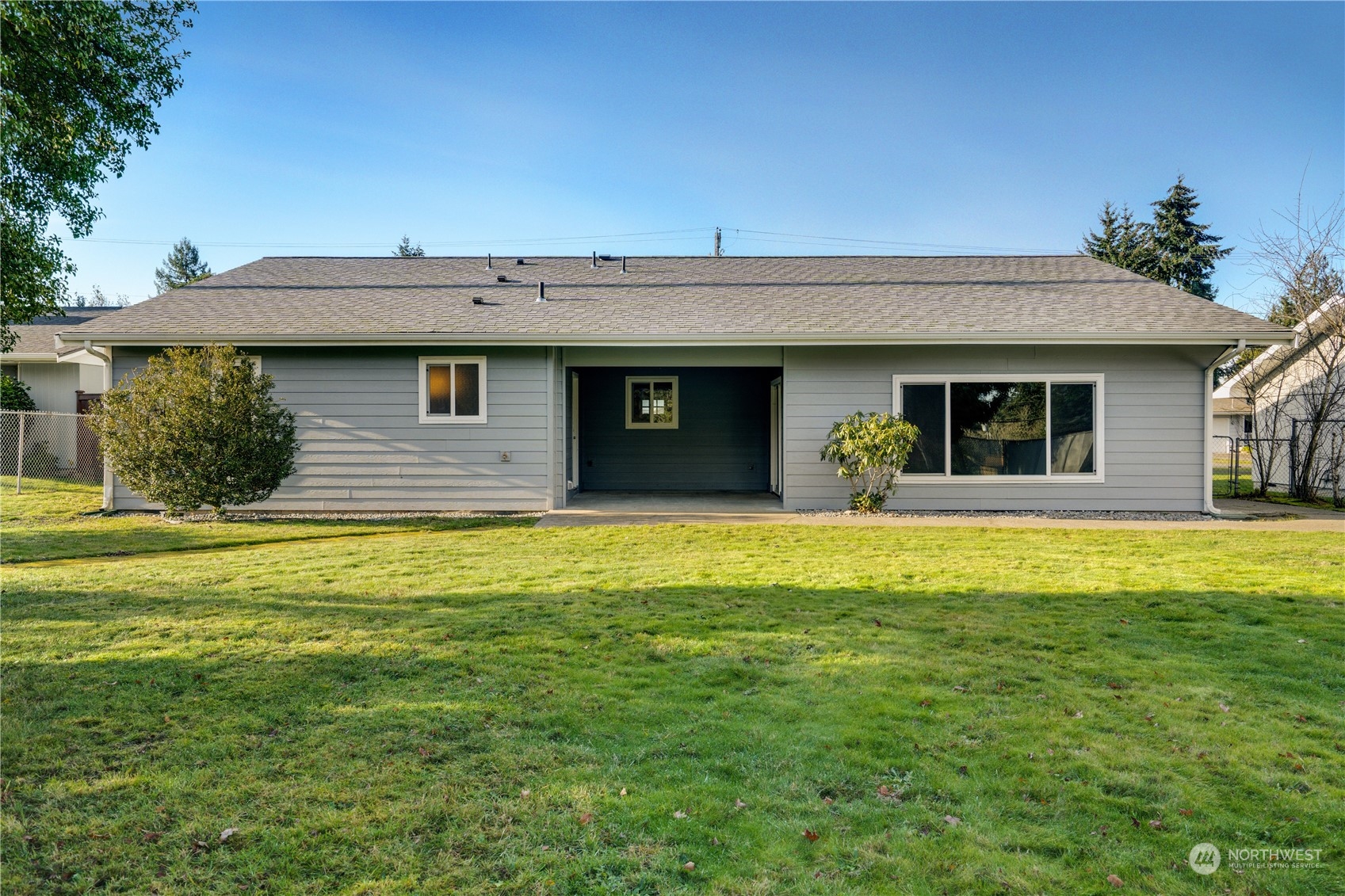 4133 Ridge Road West University Place, WA 98466 - Photo 30 of 36 Gallery Image 30