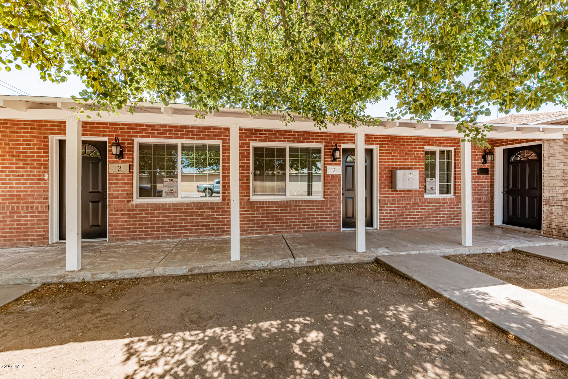 1601 W Osborn-Comm-2