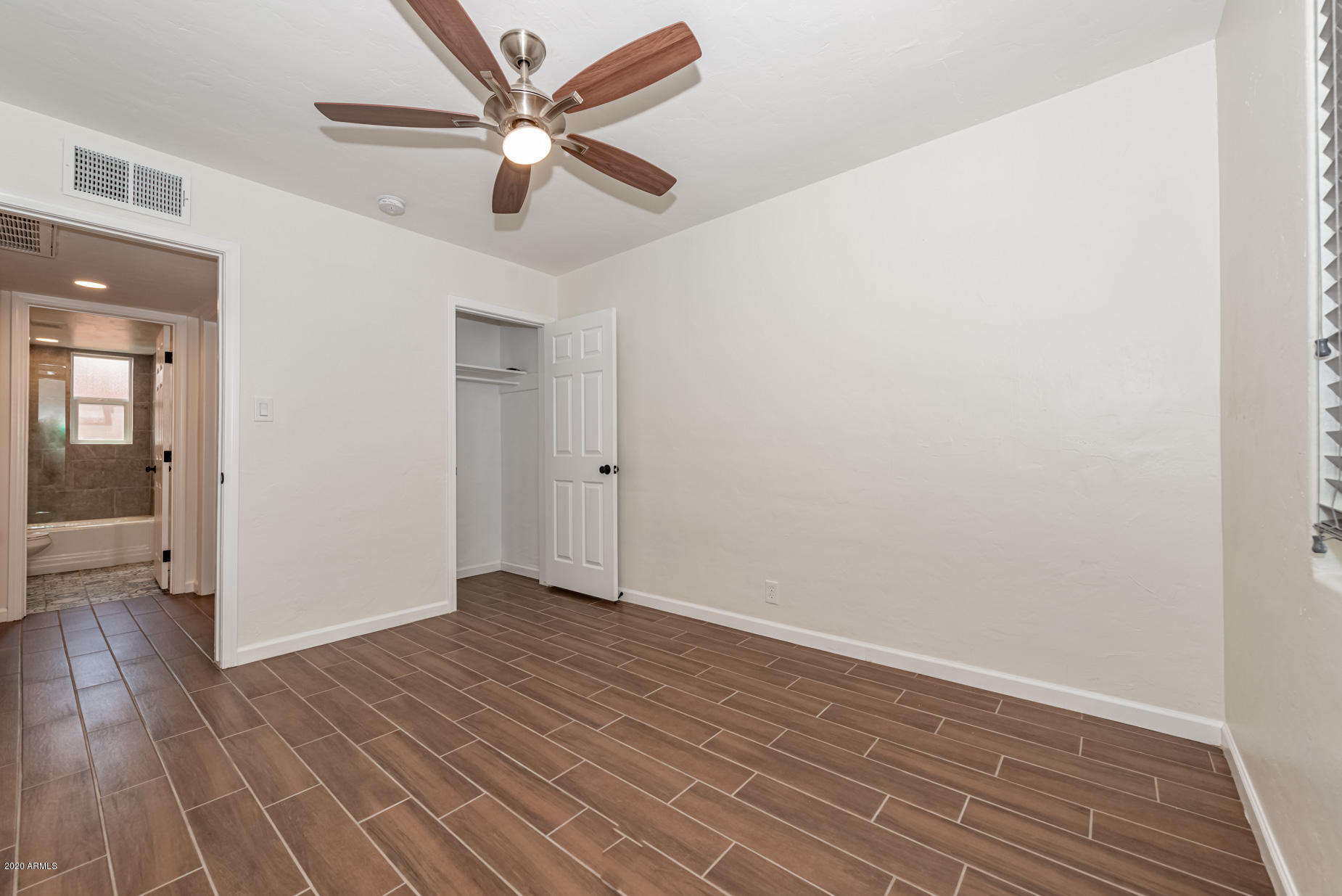 1601 West Osborn Road Phoenix, AZ 85015 - Photo 25 of 35 1601 W Osborn Unit 2-12