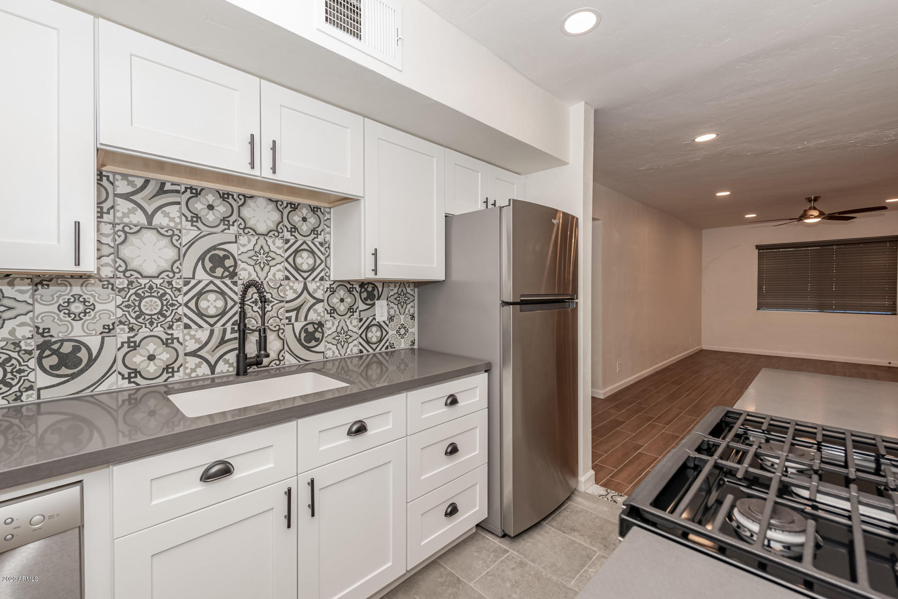 1601 West Osborn Road Phoenix, AZ 85015 - Photo 7 of 35 1601 W Osborn Unit 1-8