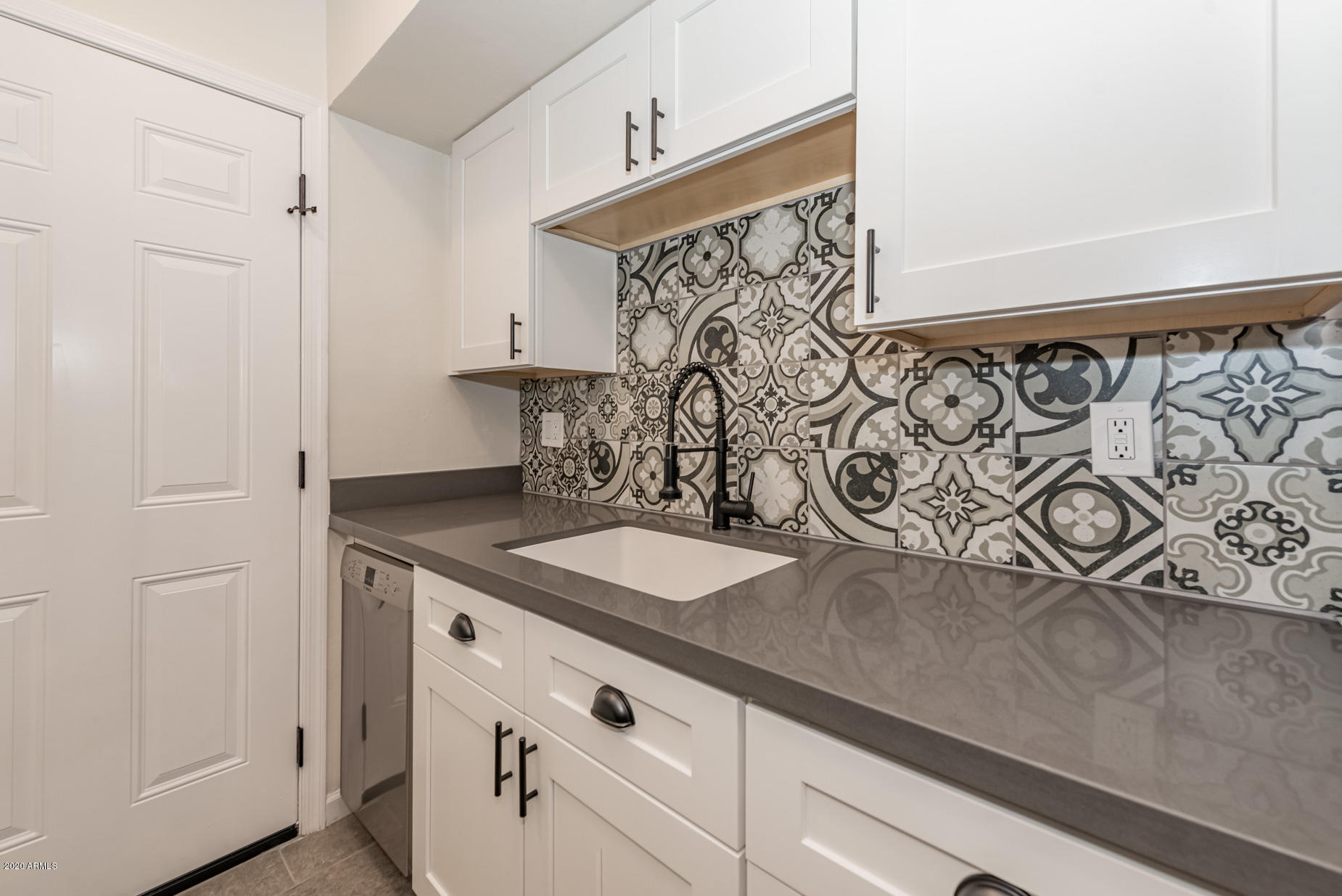 1601 West Osborn Road Phoenix, AZ 85015 - Photo 8 of 35 1601 W Osborn Unit 1-7