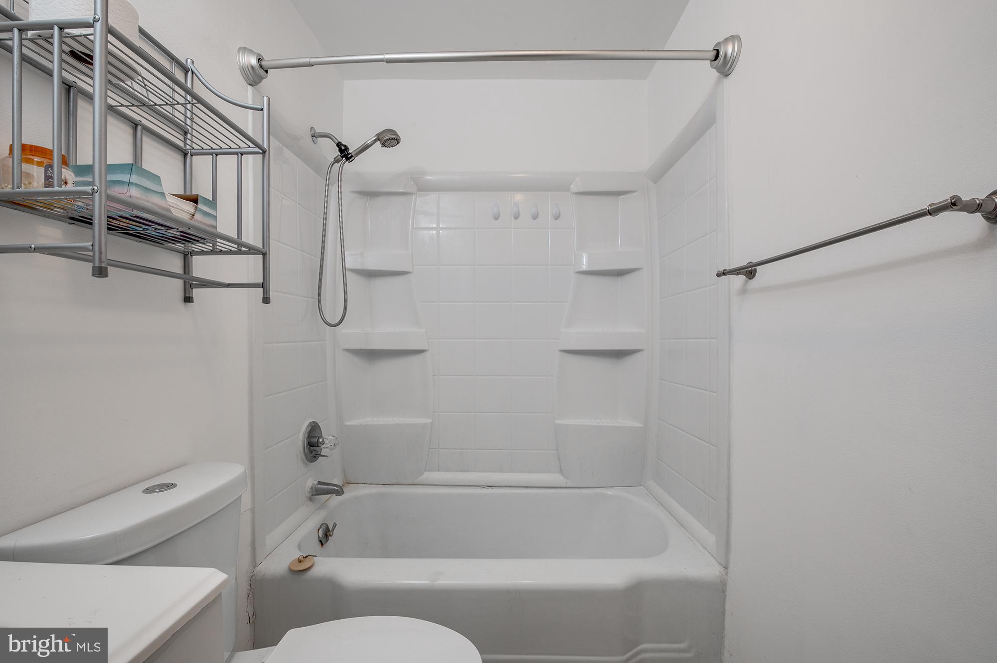 3 Graywood Road Baltimore, MD 21222 - Photo 12 of 16