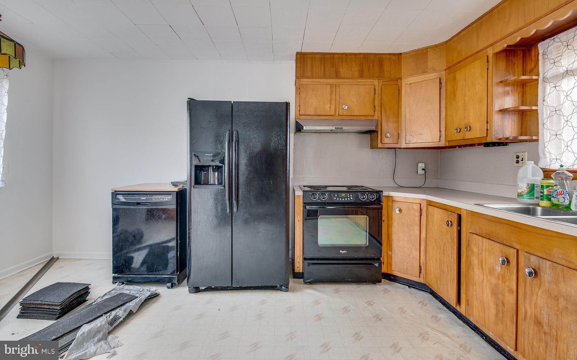 3 Graywood Road Baltimore, MD 21222 - Photo 7 of 16
