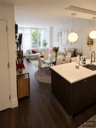 $5,600 | 214 North 11th Street, Unit 2M | Williamsburg
