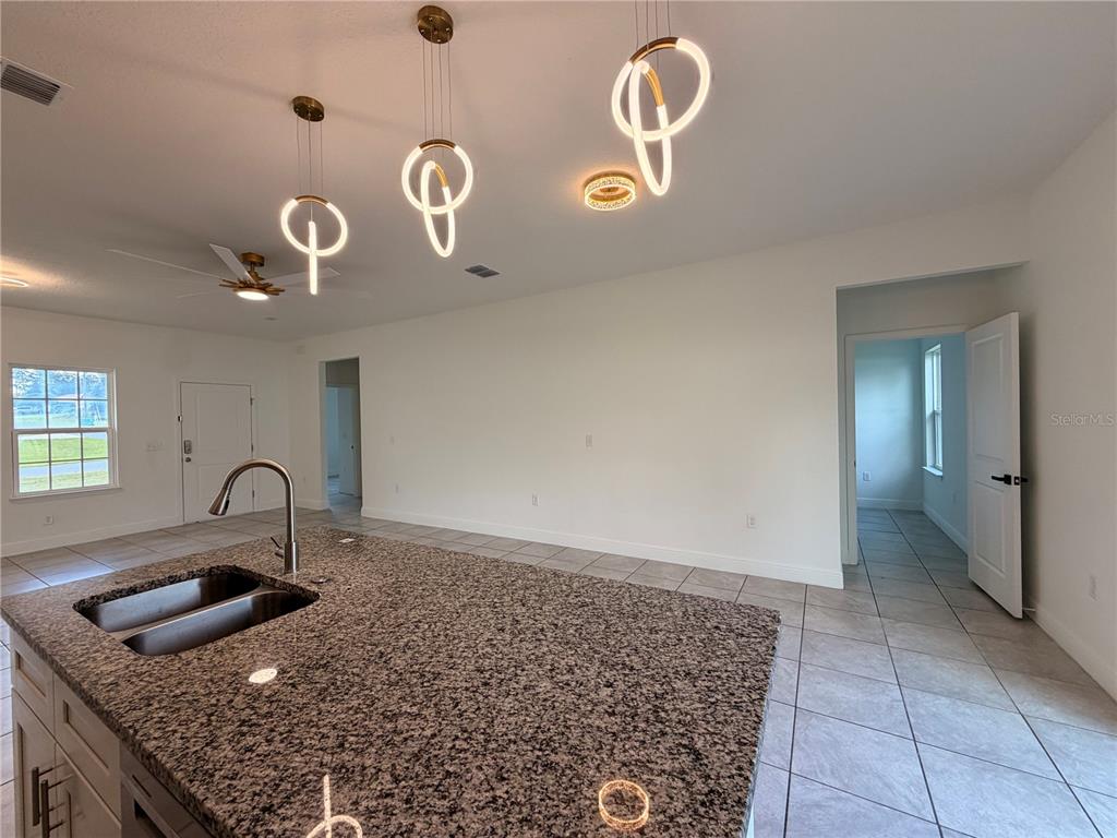 15094 Southwest 43rd Avenue Road Ocala, FL 34473 - Photo 9 of 26 Gallery Image 9