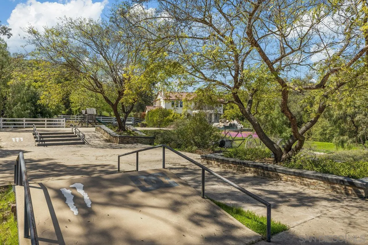 20919 Questhaven Road San Marcos, CA 92078 - Photo 39 of 54