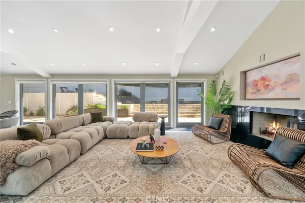 $25,000 | 9653 Oak Pass Road, Beverly Hills, CA 90210