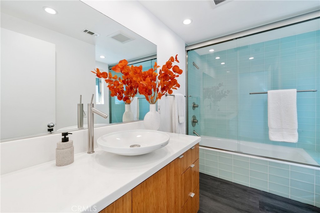 9653 Oak Pass Road Beverly Hills, CA 90210 - Photo 26 of 42