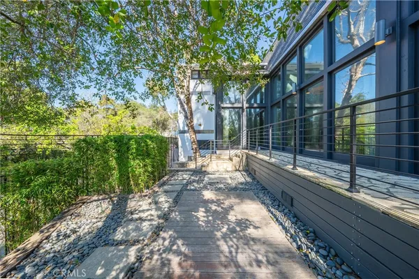$25,000 | 9653 Oak Pass Road, Beverly Hills, CA 90210