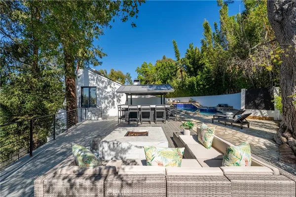 $25,000 | 9653 Oak Pass Road, Beverly Hills, CA 90210