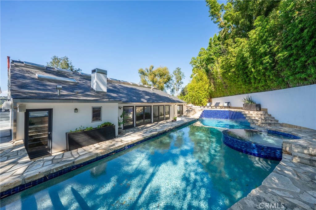 9653 Oak Pass Road Beverly Hills, CA 90210 - Photo 35 of 42