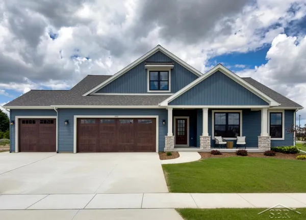$675,900 | 160 Queen's Creek Drive, Frankenmuth, MI 48734