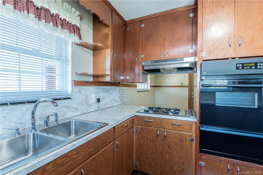 9266 Wilson Road Hildebran, NC 28637 - Photo 14 of 40 Gallery Image 14