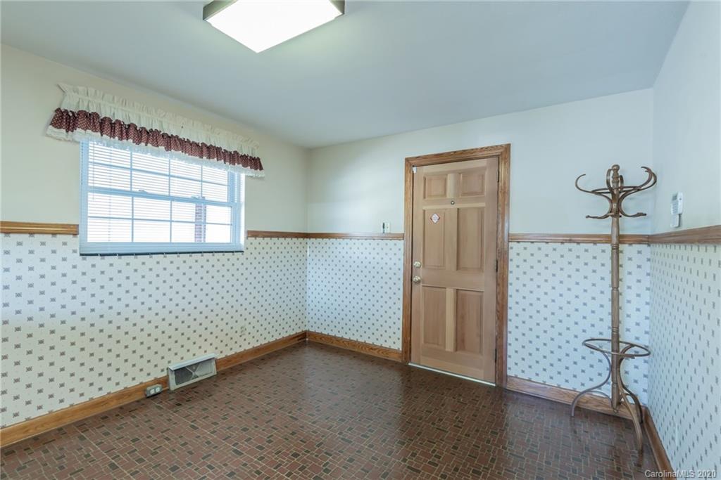 9266 Wilson Road Hildebran, NC 28637 - Photo 16 of 40 Gallery Image 16