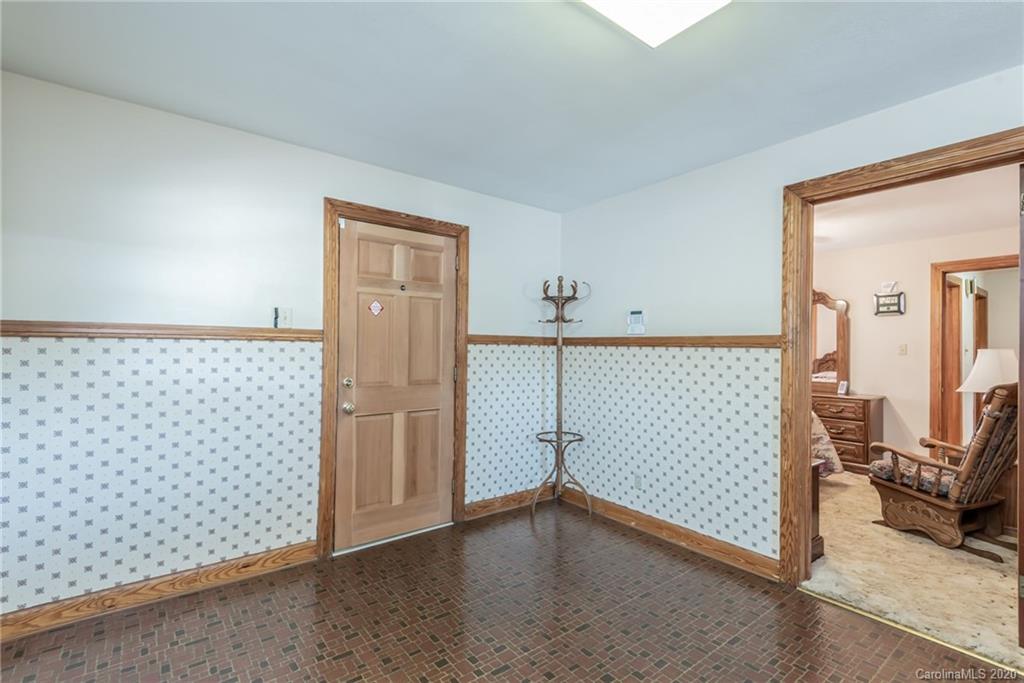 9266 Wilson Road Hildebran, NC 28637 - Photo 17 of 40 Gallery Image 17