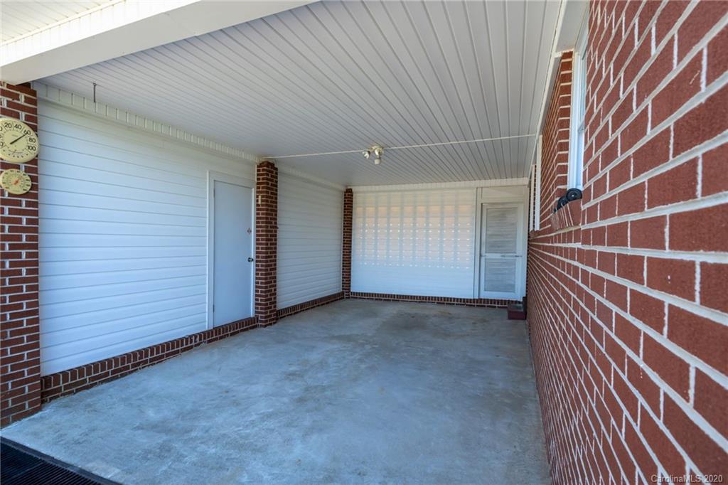 9266 Wilson Road Hildebran, NC 28637 - Photo 3 of 40 Gallery Image 3
