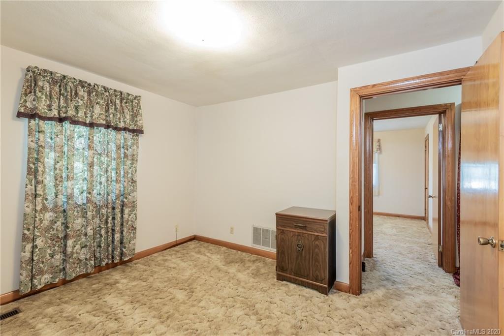 9266 Wilson Road Hildebran, NC 28637 - Photo 24 of 40 Gallery Image 24