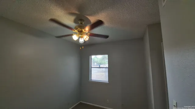 $1,425 | 14309 Indian Woods, San Antonio, TX 78249