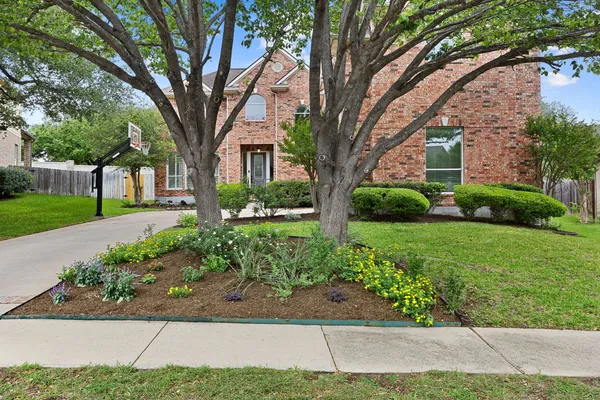 $710,000 | 1914 Mulligan Drive, Round Rock, TX 78664