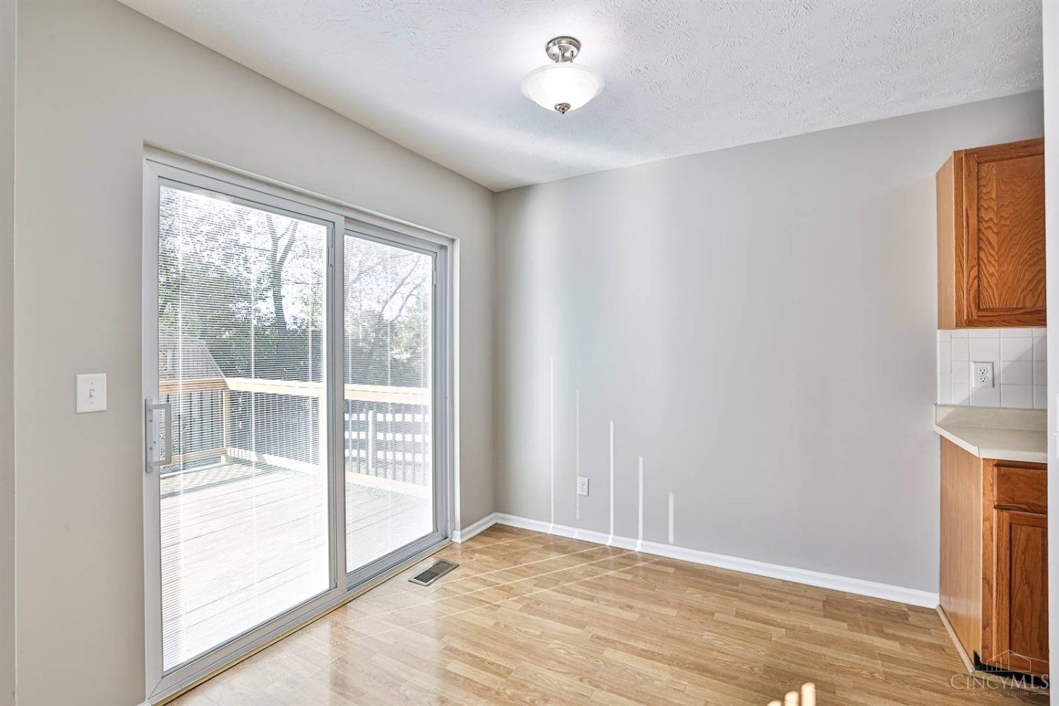 679 Ridgepoint Drive Monroe, OH 45050 - Photo 12 of 28 Gallery Image 12