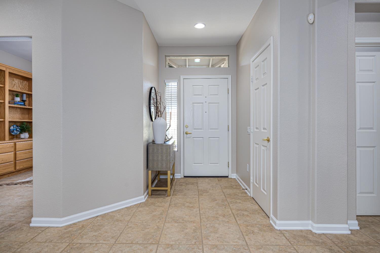 300 Lariat Loop Lincoln, CA 95648 - Photo 4 of 49