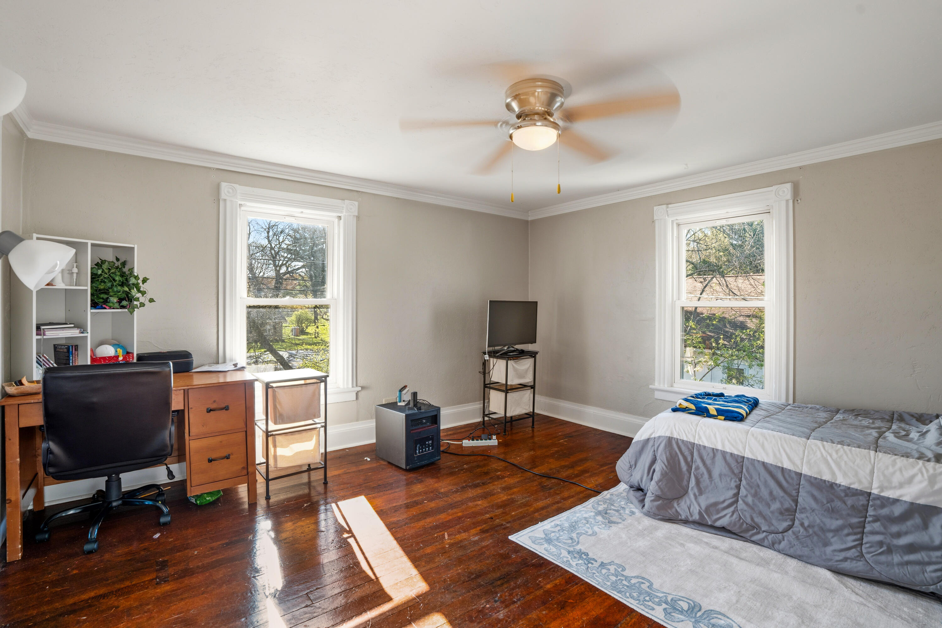 2221 Highway 83 Delafield, WI 53029 - Photo 12 of 46 Bedroom 1