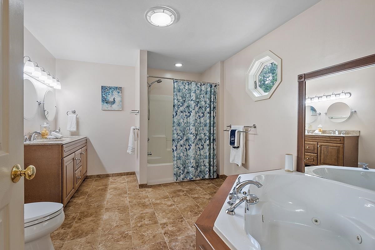 111 Seaverns Bridge Road Merrimack, NH 03054 - Photo 19 of 40