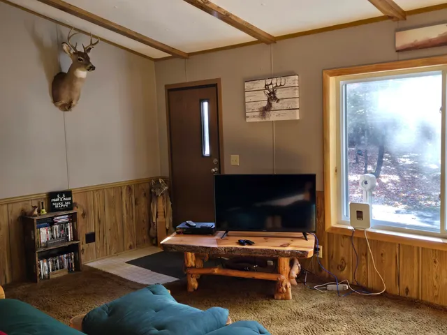 $159,900 | 801 West Rainbow Trail, Baldwin, MI 49304