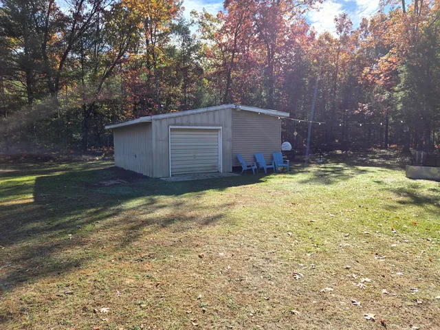 $159,900 | 801 West Rainbow Trail, Baldwin, MI 49304