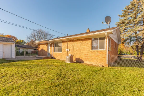 $306,000 | 514 Mills Road, Saline, MI 48176