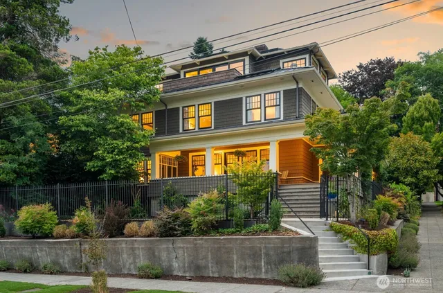 $3,000,000 | 1800 Federal Avenue East, Seattle, WA 98102