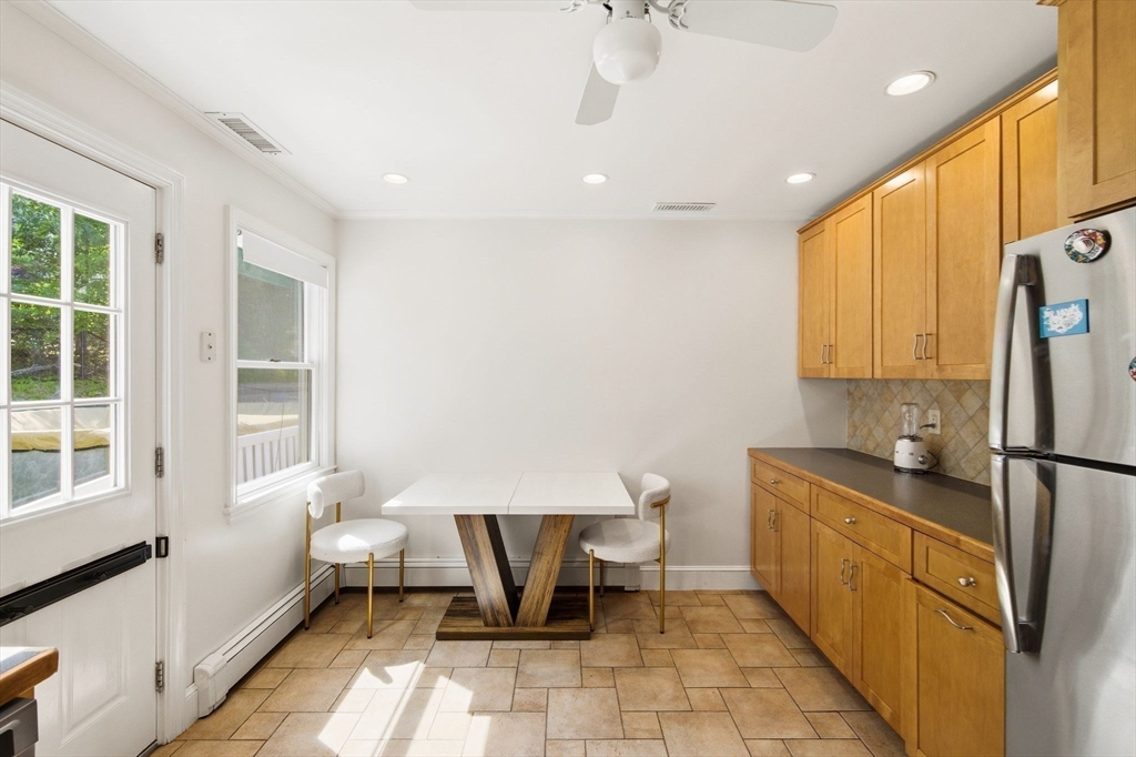 210 Nashua Road Billerica, MA 01862 - Photo 10 of 42