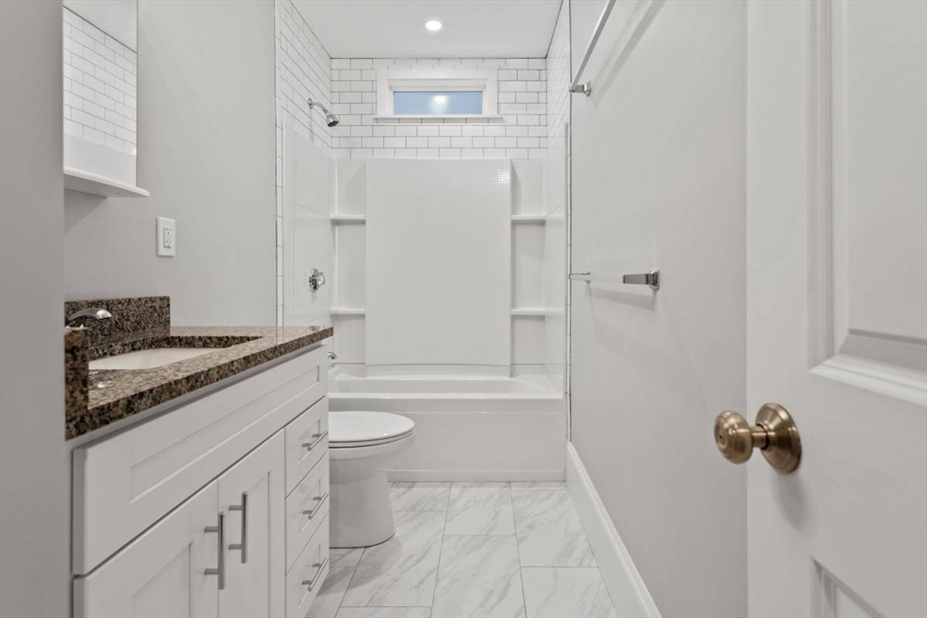 16 Clifton Street, Unit 2 Boston, MA 02119 - Photo 3 of 4