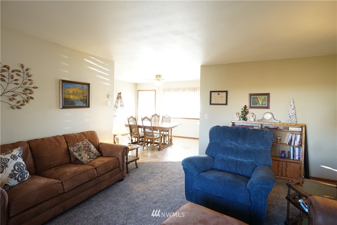 605 I Street Southwest Quincy, WA 98848 - Photo 3 of 20
