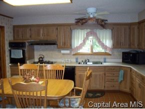1304 West Main Street Rochester, IL 62563 - Photo 3 of 7