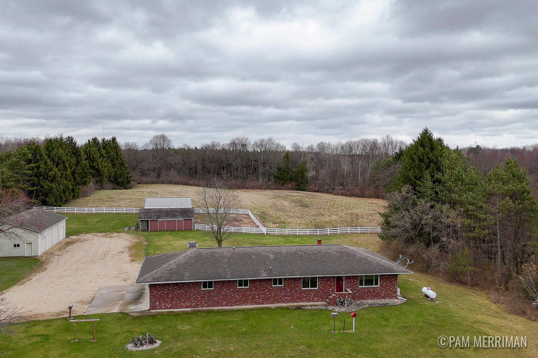 10360 North Wyman Road Edmore, MI 48829 - Photo 35 of 54 10360 N Wyman - Edmore_7