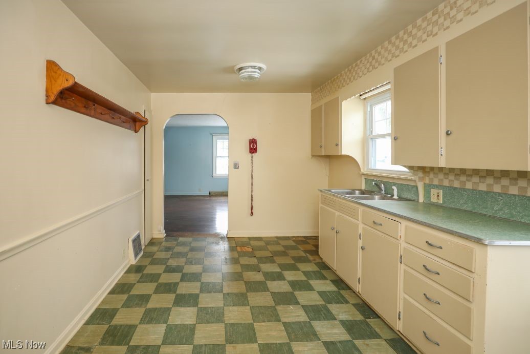 4106 Lynn Road Ravenna, OH 44266 - Photo 17 of 35 Gallery Image 17