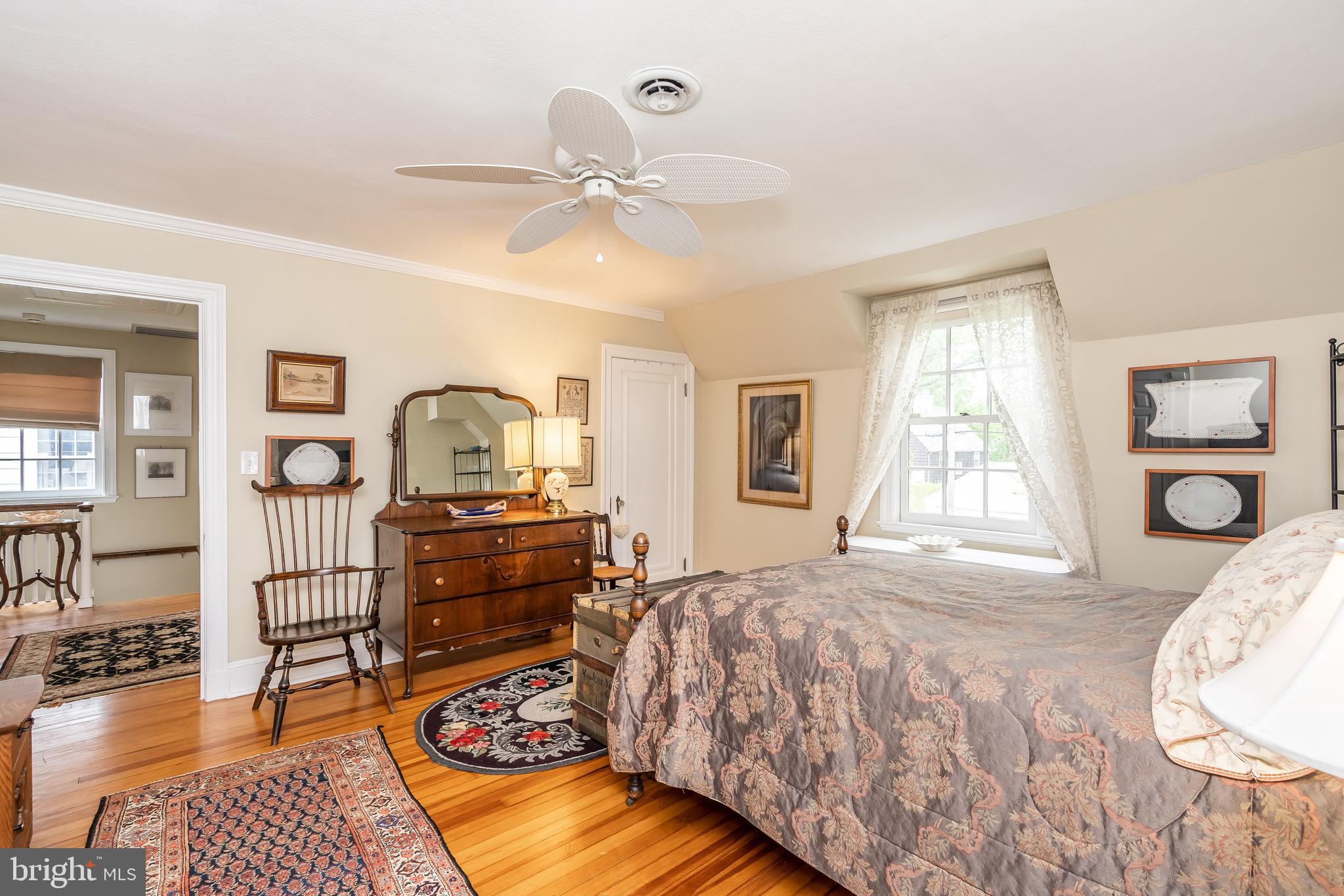 322 Broxton Road Baltimore, MD 21212 - Photo 26 of 46 Bedroom 2