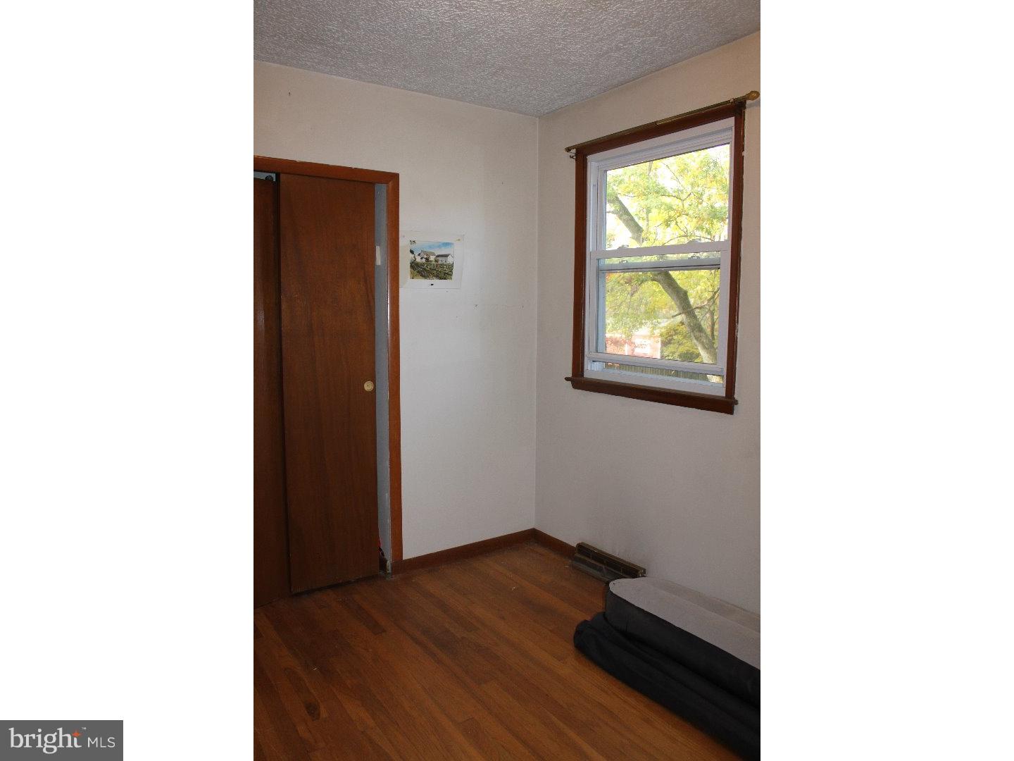 245 Rutgers Avenue Hamilton, NJ 08619 - Photo 11 of 19 Bedroom 4