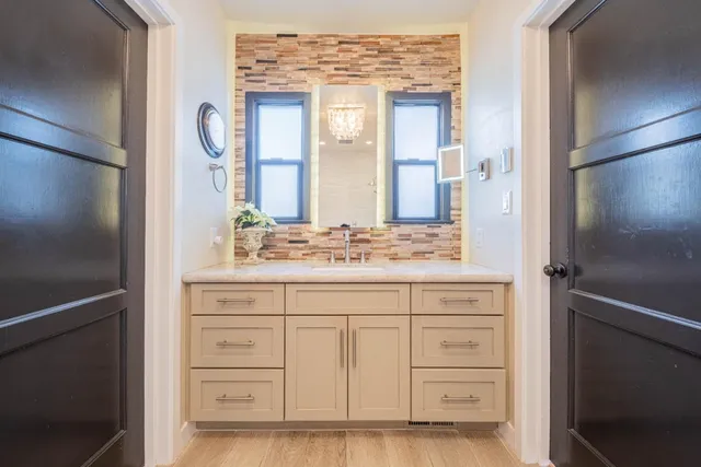 $1,250,000 | 247 Oak Street, Salinas, CA 93901