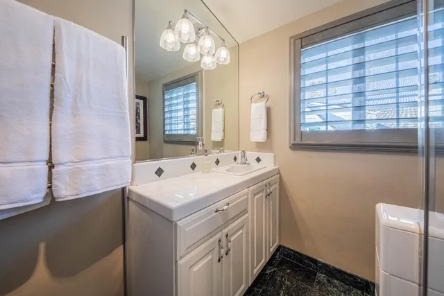 $1,250,000 | 247 Oak Street, Salinas, CA 93901