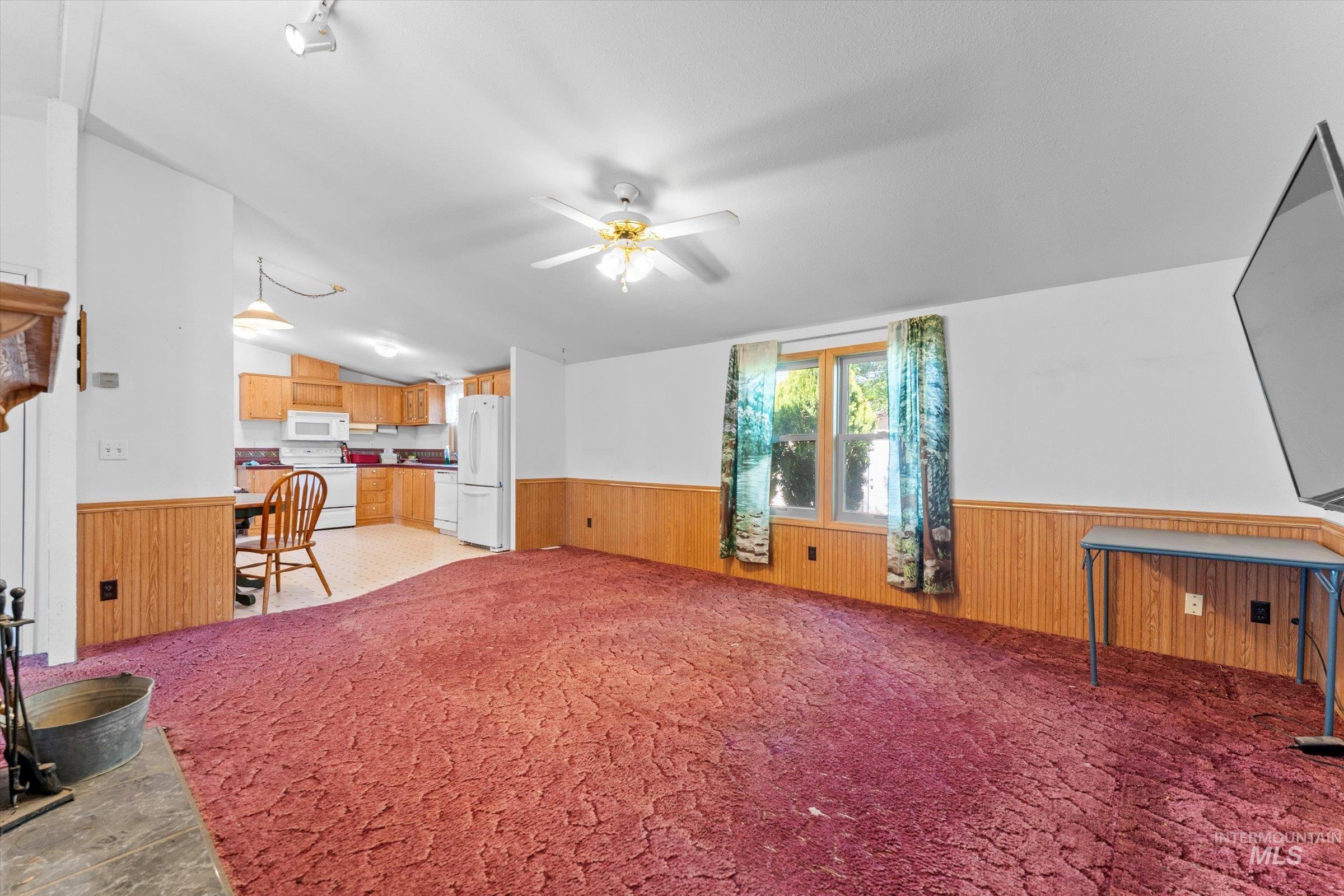 4051 Northwest Canal Road Mountain Home, ID 83647 - Photo 17 of 39