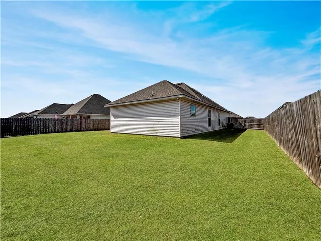 $234,900 | 156 Shadow Pointe Road, Thibodaux, LA 70301