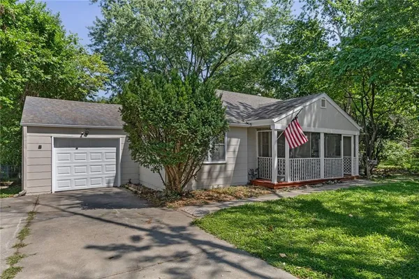 $205,000 | 6625 Elm Avenue, Raytown, MO 64133