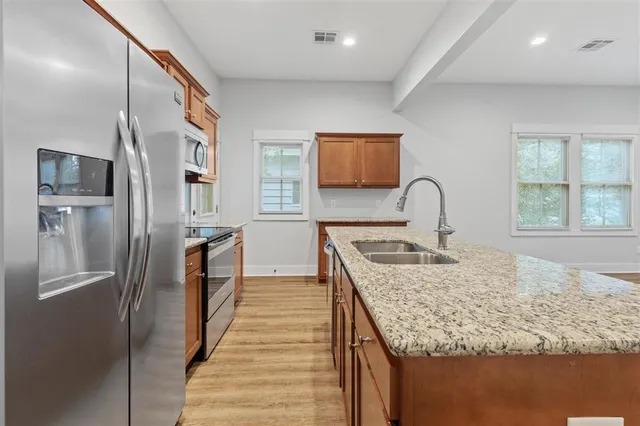 $1,600 | 707 Division Street, Unit B, Lake Charles, LA 70601