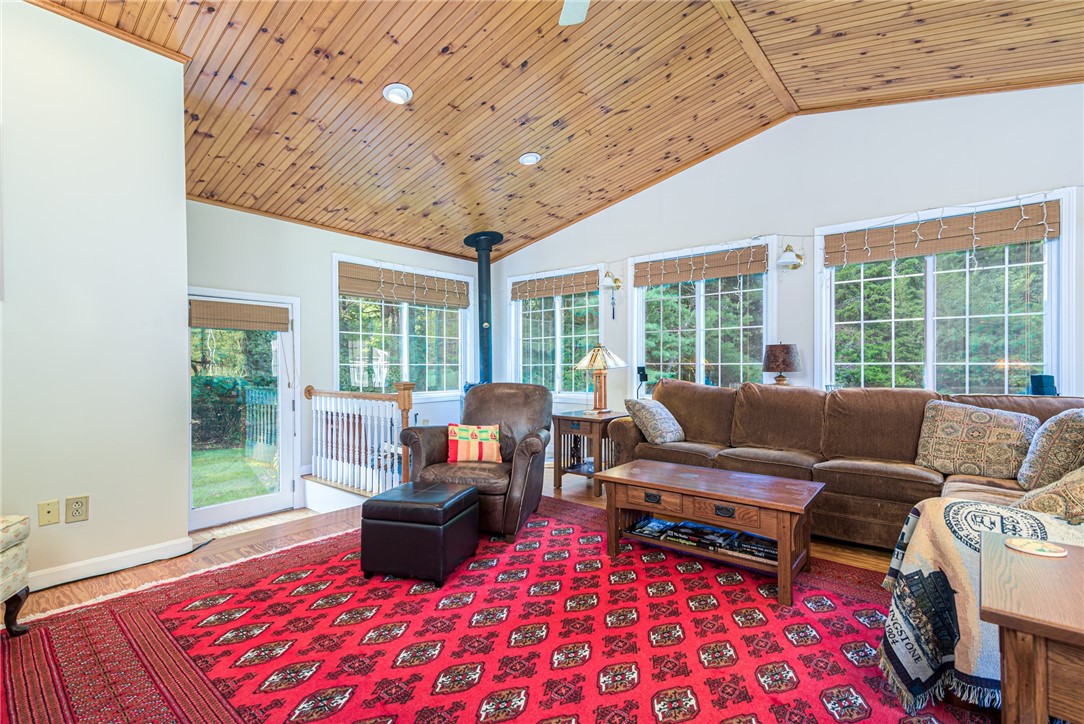 75 Hamilton Allenton Road North Kingstown, RI 02852 - Photo 22 of 50 Gallery Image 22