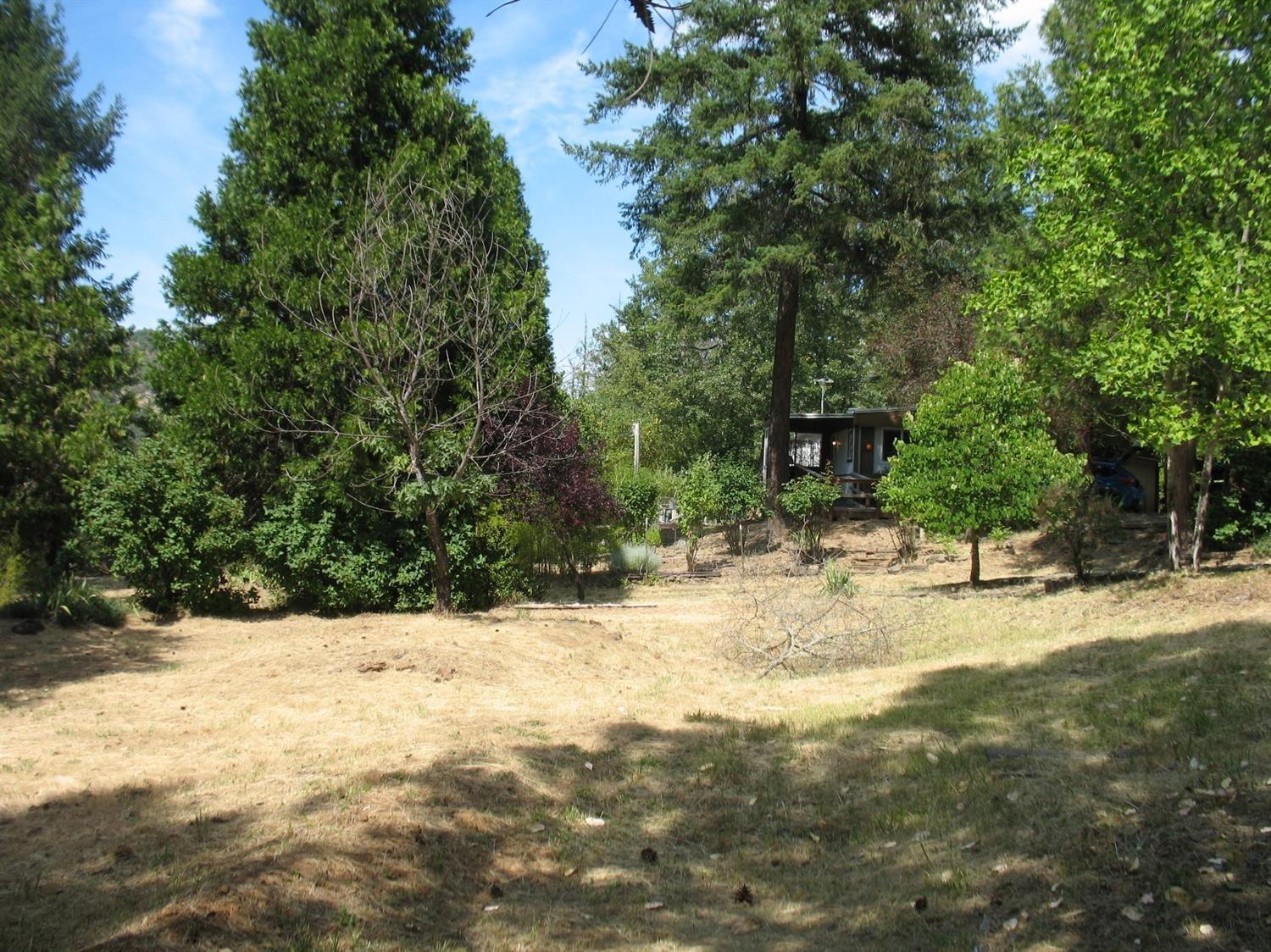 1725 South Side Road Grants Pass, OR 97527 - Photo 1 of 13 Primary Photo
