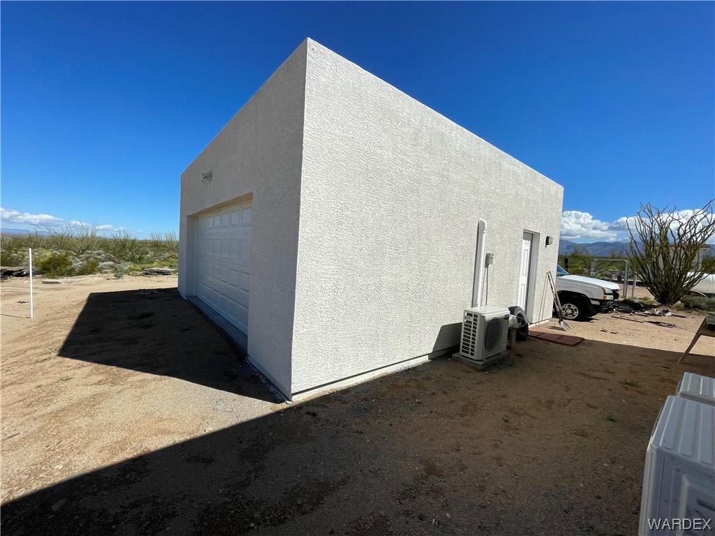 14438 Castle Butte Road Yucca, AZ 86438 - Photo 26 of 33 a view of balcony with patio